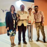 Dr. John Orozco Cortés, ganador del Best Presentation Award en el WFNMB 2026